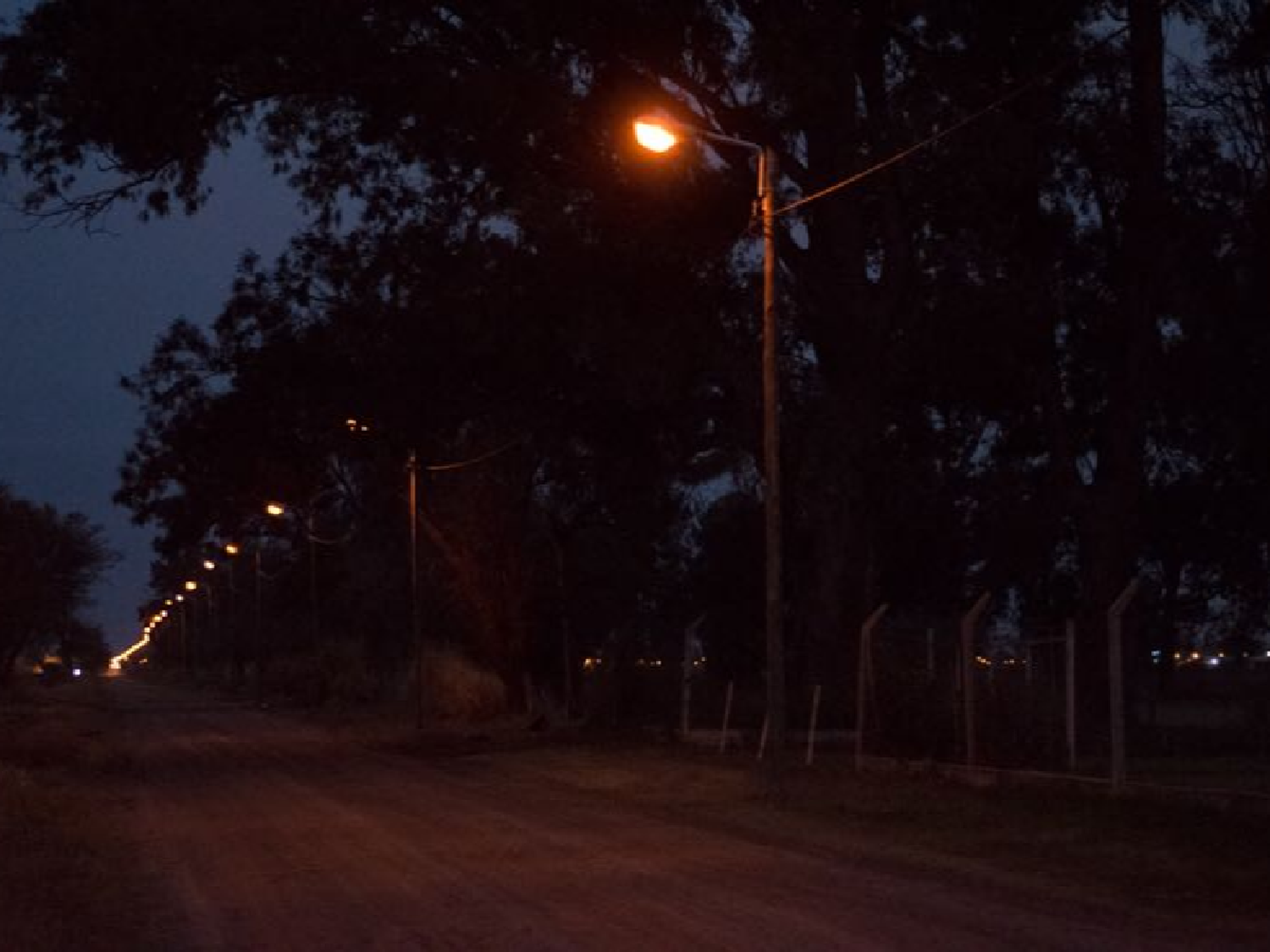 Inauguraron luminarias en la avenida Güemes