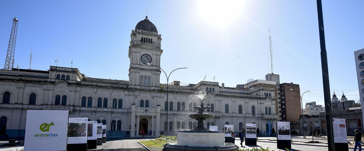 Mañana comienza el pago de los haberes en la administración pública