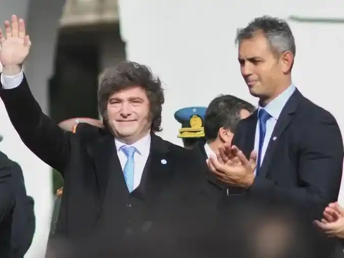 Javier Milei junto a Martín Menem.