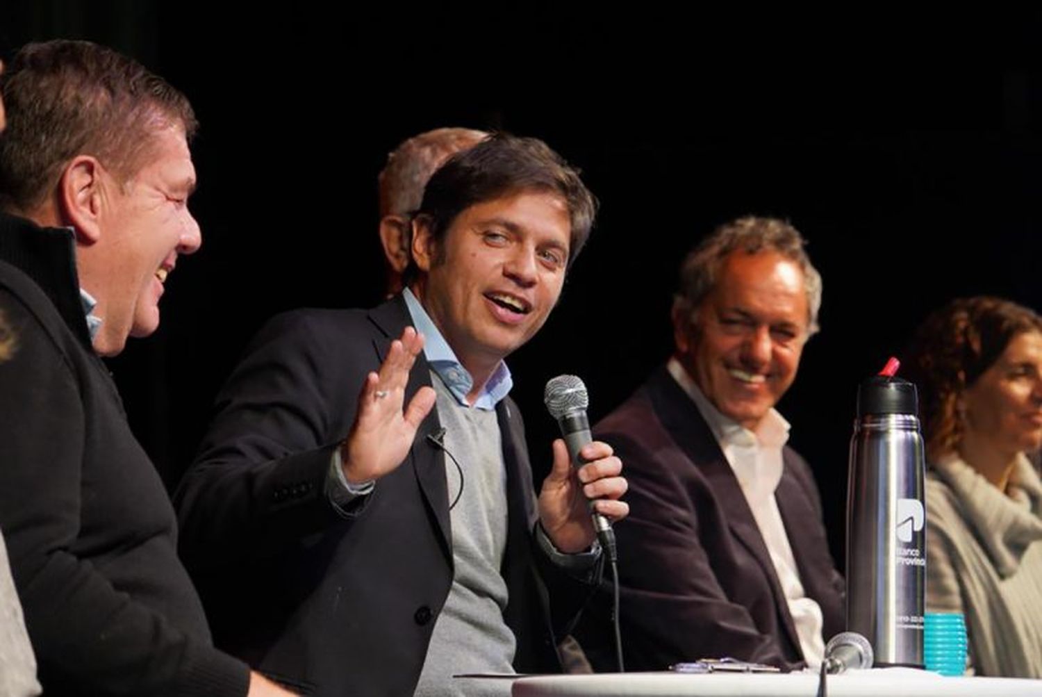 Kicillof y Scioli compartieron acto en Mar del Plata: Celebraron la caída de la desocupación junto a Montenegro
