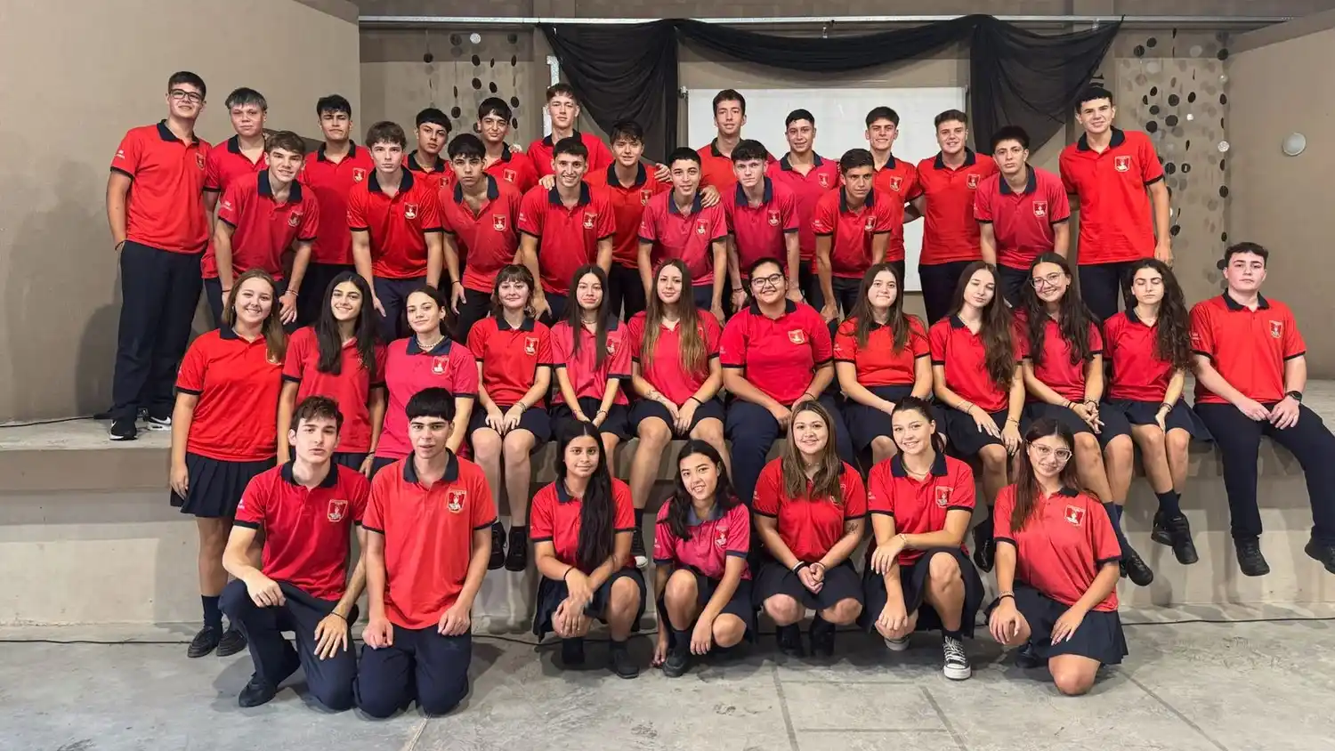 estudiantes arboles plaza la francia