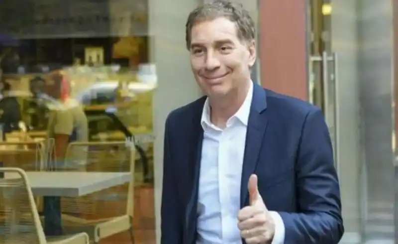 El Gobierno retoma las negociaciones con los Gobernadores y envía a Diego Santilli de gira por las provincias