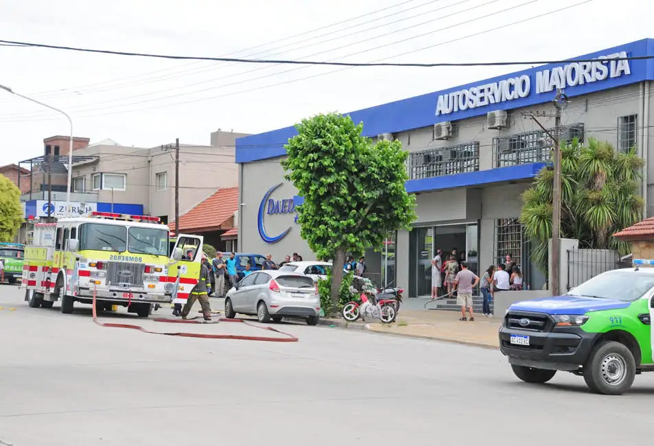 Dos operarios heridos tras accidente laboral