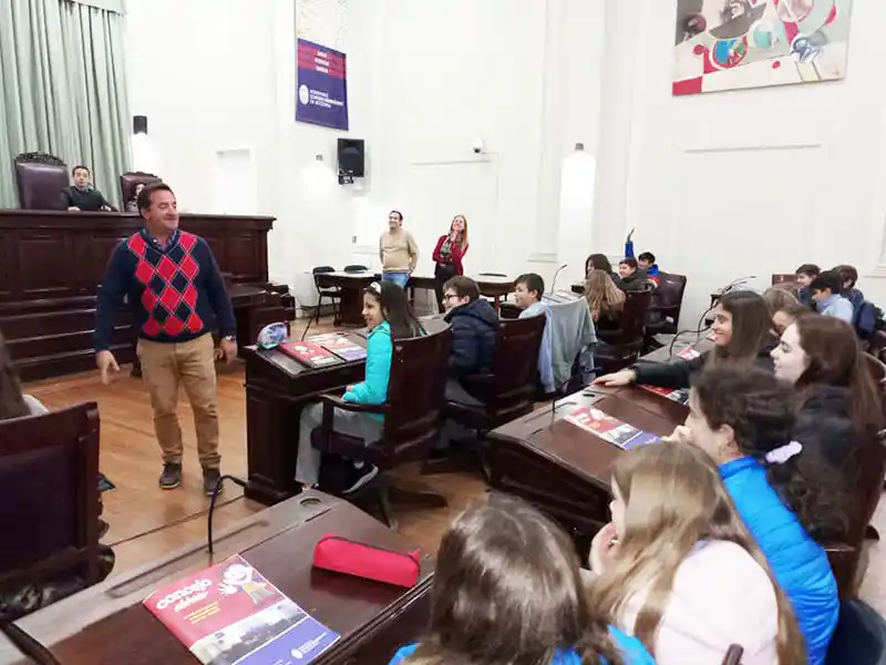 Apertura para los alumnos de escuelas