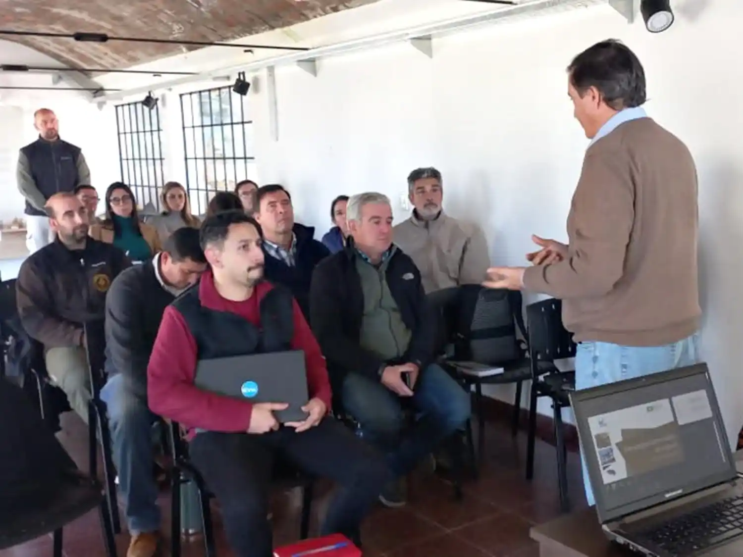 Entre Ríos conforma la Mesa Regional contra el Picudo Rojo para proteger la Palmera Yatay