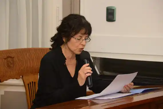 Nueva voz en contra del "lenguaje sexual vulgar" del contenido de Identidades Bonaerenses