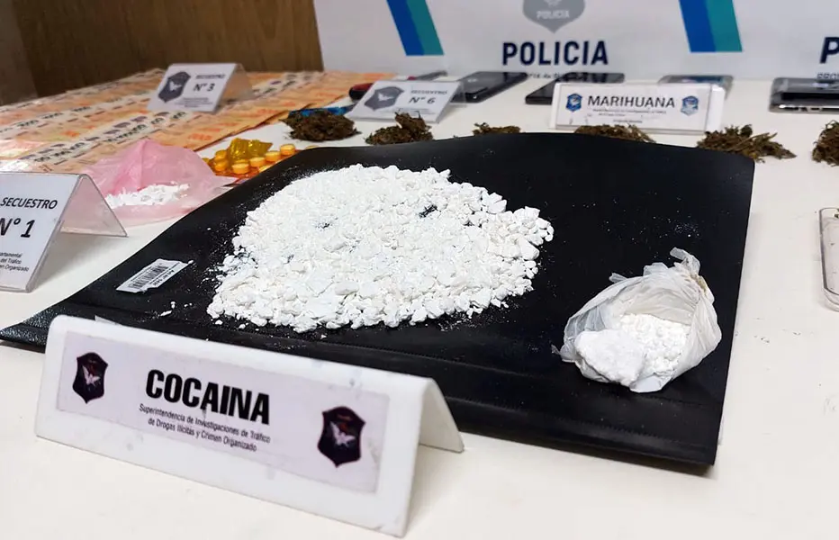 Los acusan de vender cocaína en un departamento de la costa