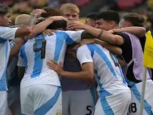 La Sub 20 enfrenta a Uruguay por el Hexagonal final