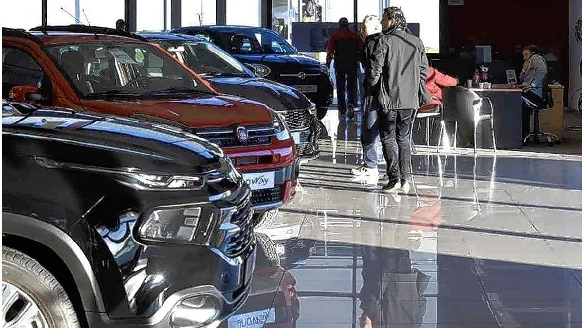 Autos: actualizan el impuesto al “lujo” y alcanzará a modelos del segmento medio