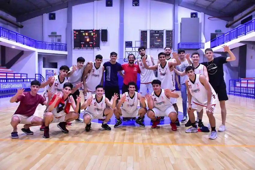 Estudiantes y Sarmiento son
los finalistas del Prefederal