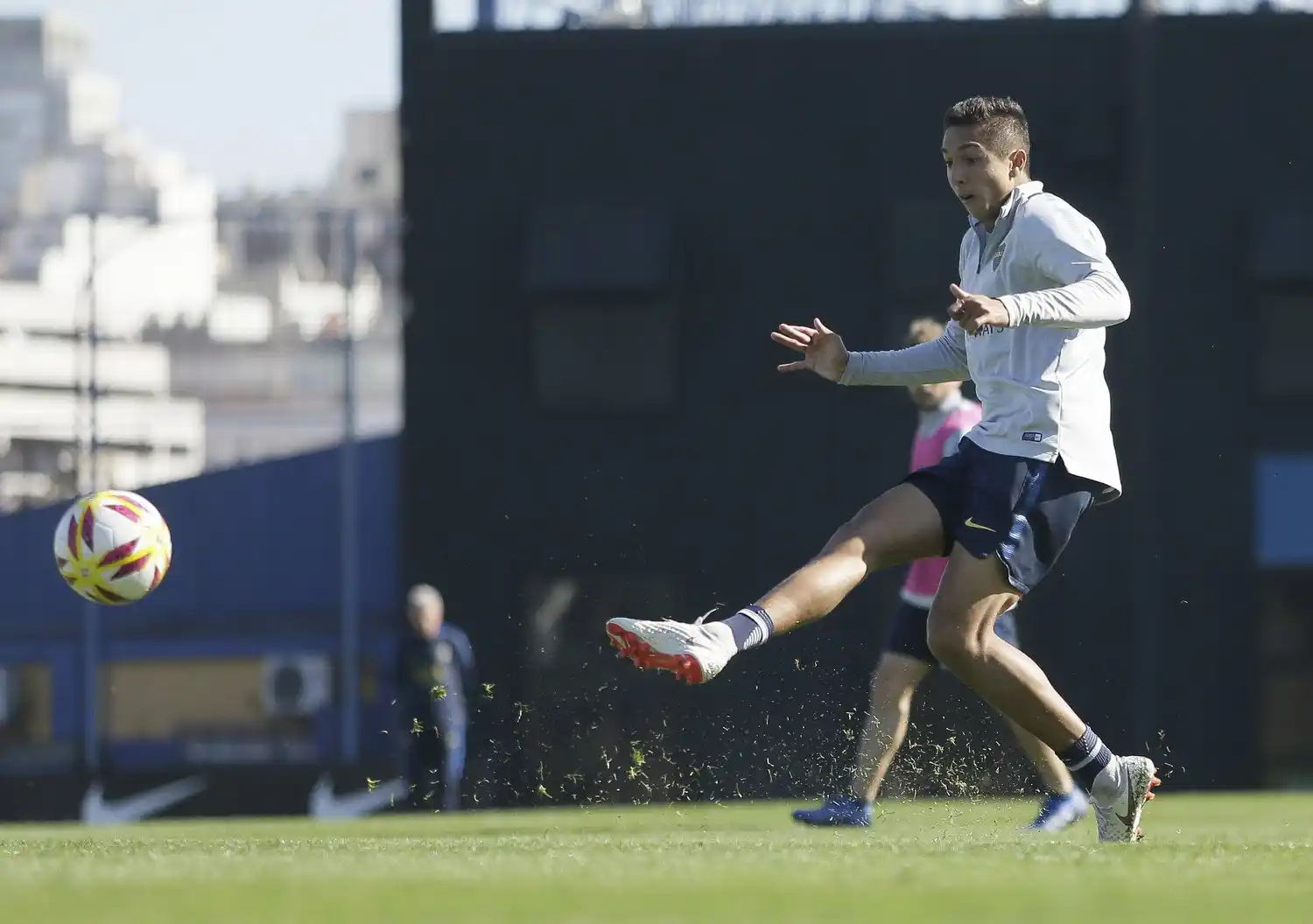 En Formosa, Boca va por un triunfo que lo consolide