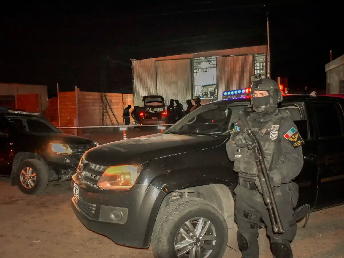 Las Varillas: detienen a mecánico y gomero por venta de droga