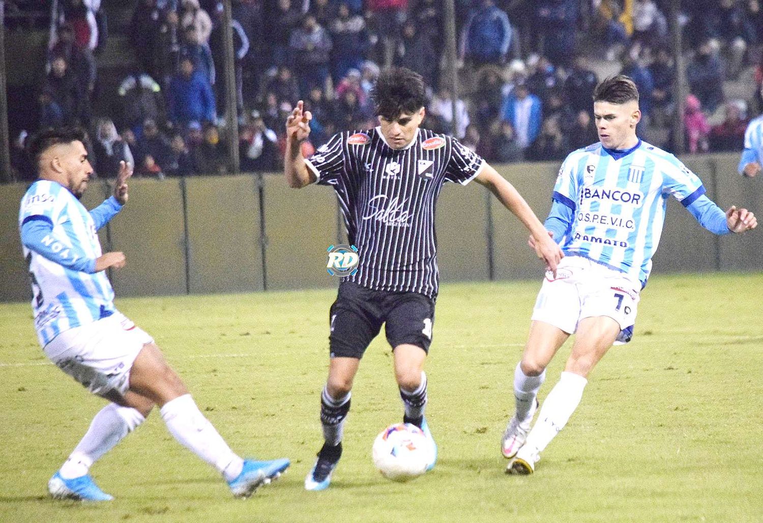 Racing de Córdoba sigue imparable