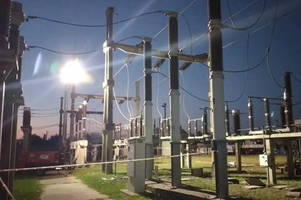 Apagón masivo: sin luz en Rosario y otras localidades del sur santafesino