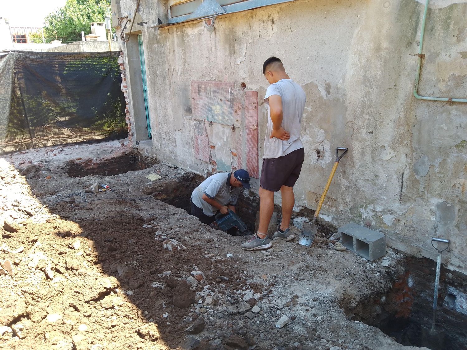 Una de las 12 aulas que se están construyendo en el departamento General López.