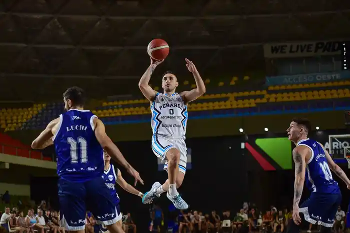 Riachuelo vs Peñarol - Liga Nacional 2025 - 3