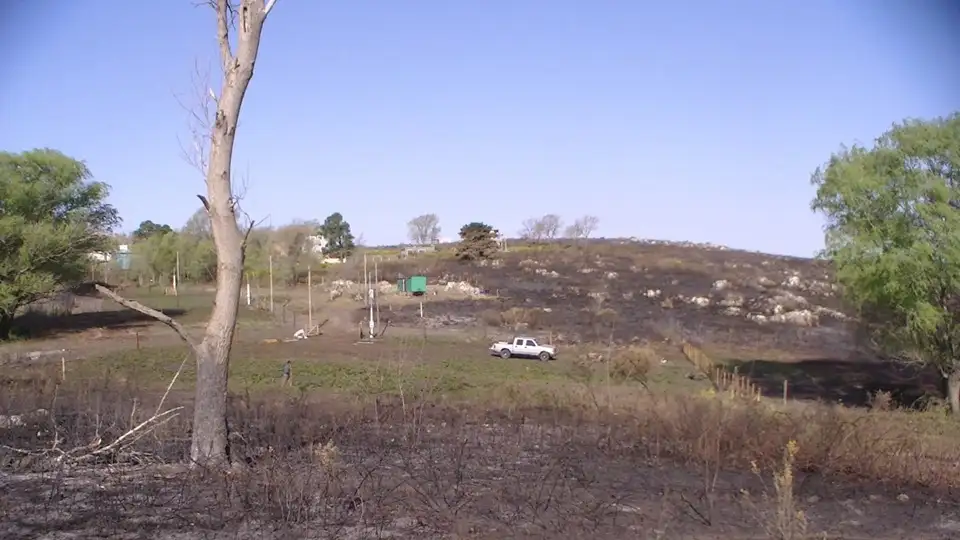 Elevaron una carta al intendente por los incendios y la ocupación de Villa del Lago