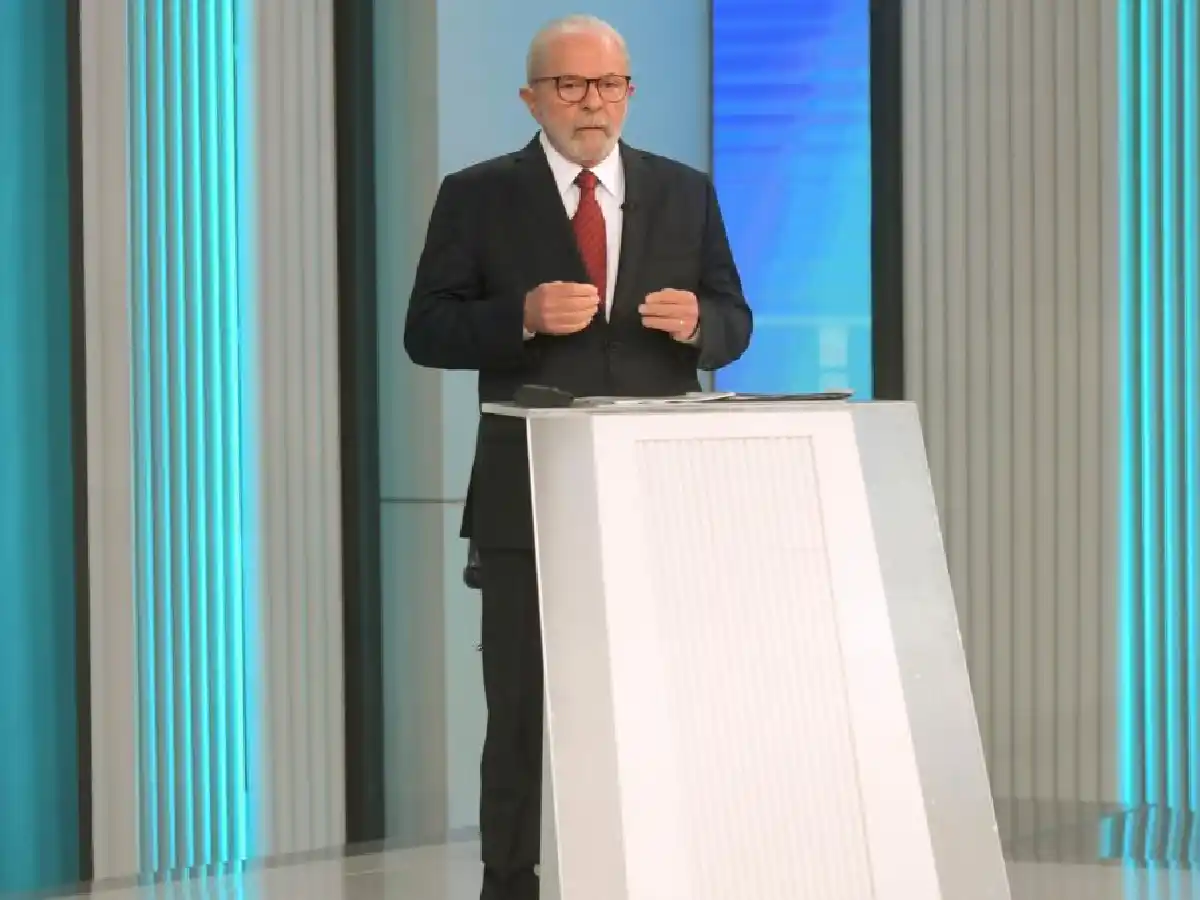 Según dos encuestas, Lula venció a Bolsonaro en el crucial debate