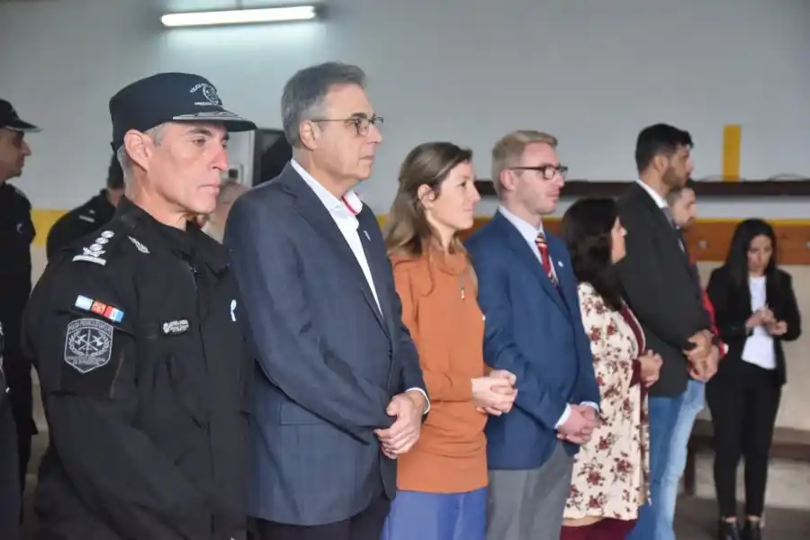 Luis Castellano participó del acto aniversario de Bomberos Zapadores