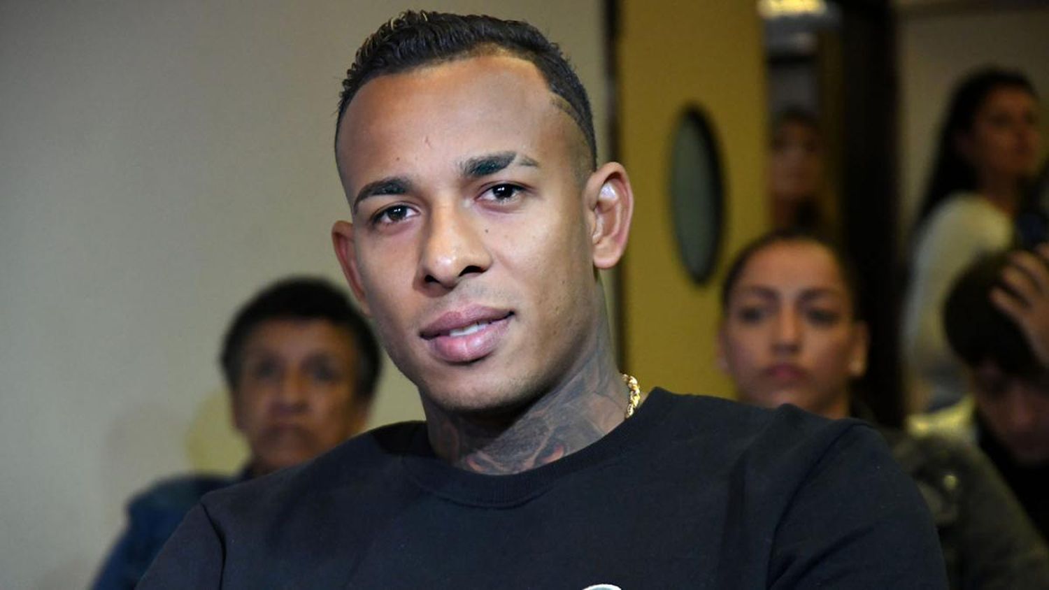 Sebastián Villa regresó al país y se presentó en el predio de Boca
