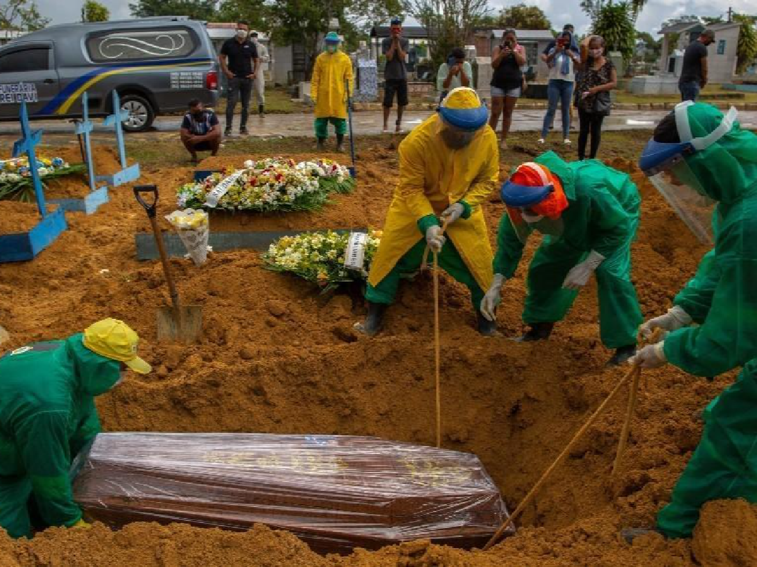 Colapsado, el estado brasileño de Amazonas entra en cuarentena