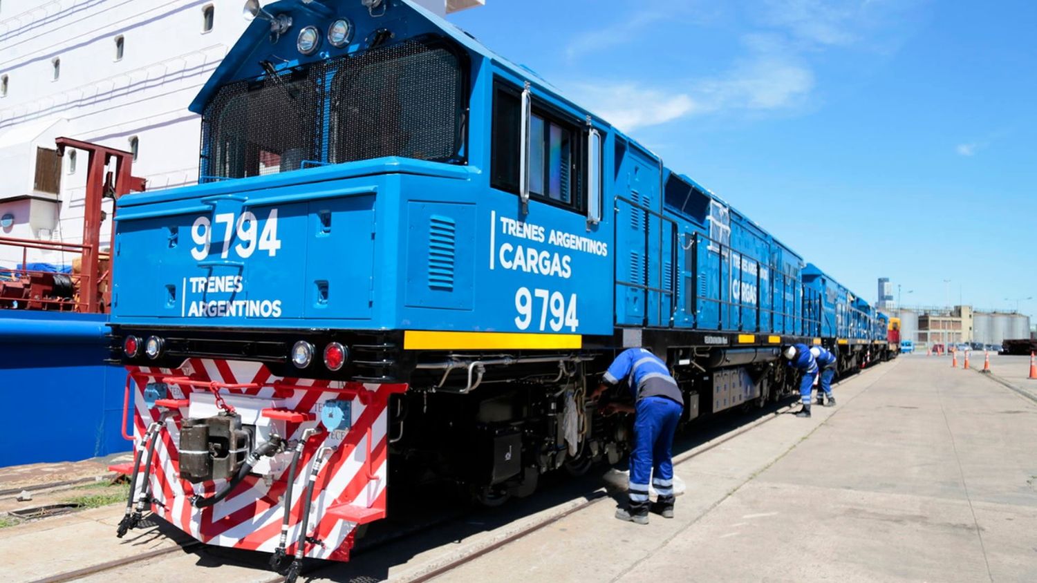 Belgrano Cargas sería la primer empresa privatizada.