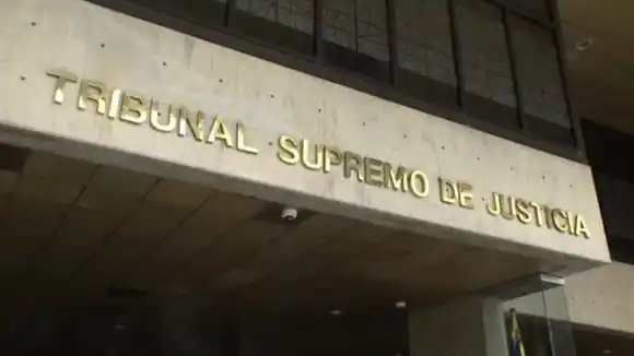 Gobierno transfiere sus obligaciones a particulares: demandan ante el TSJ la nulidad de la Ley de Pensiones