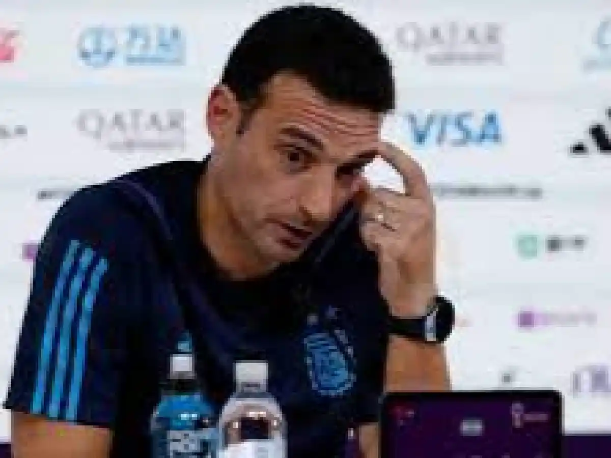 Scaloni y la inesperada derrota de Argentina en el debut: "Es un día triste, pero no queda otra que levantarse"