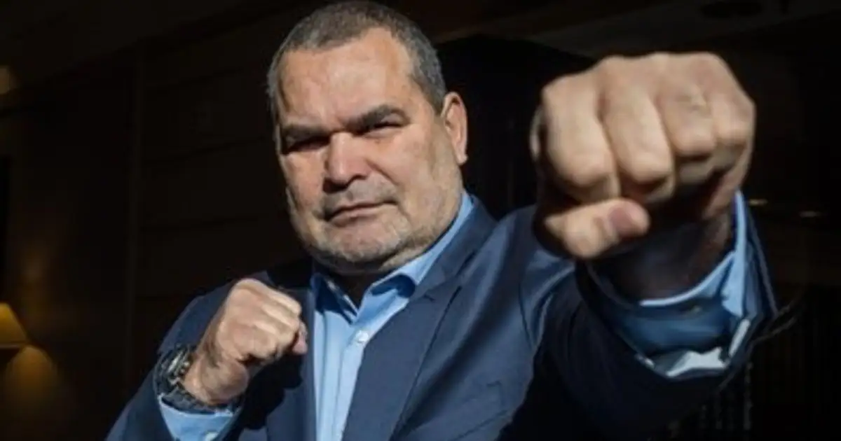 Chilavert volvió a lanzar su candidatura a la presidencia de de Paraguay