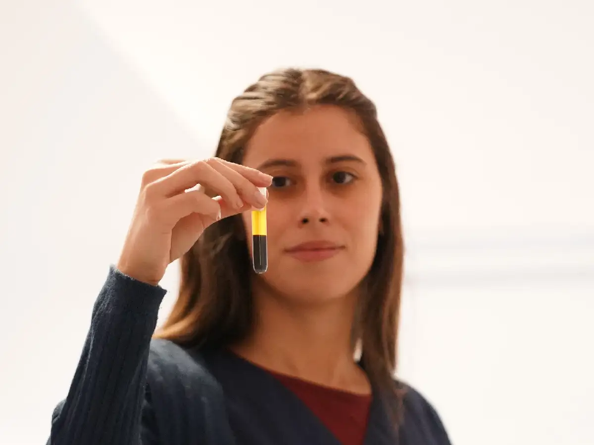 Jóvenes bioquímicos: entre el avance tecnológico y el vínculo con el paciente 