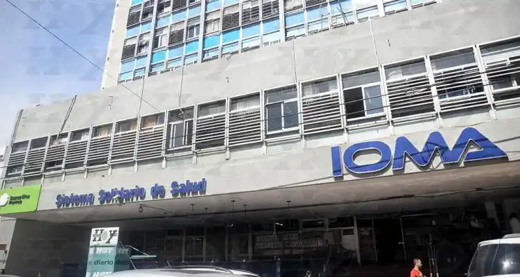 La oposición pide a Salazar gestiones por el conflicto entre IOMA y el Círculo Médico