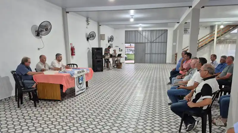 Productores y dirigentes analizaron en Aldea Brasilera el impacto de acciones judiciales sobre la actividad agropecuaria