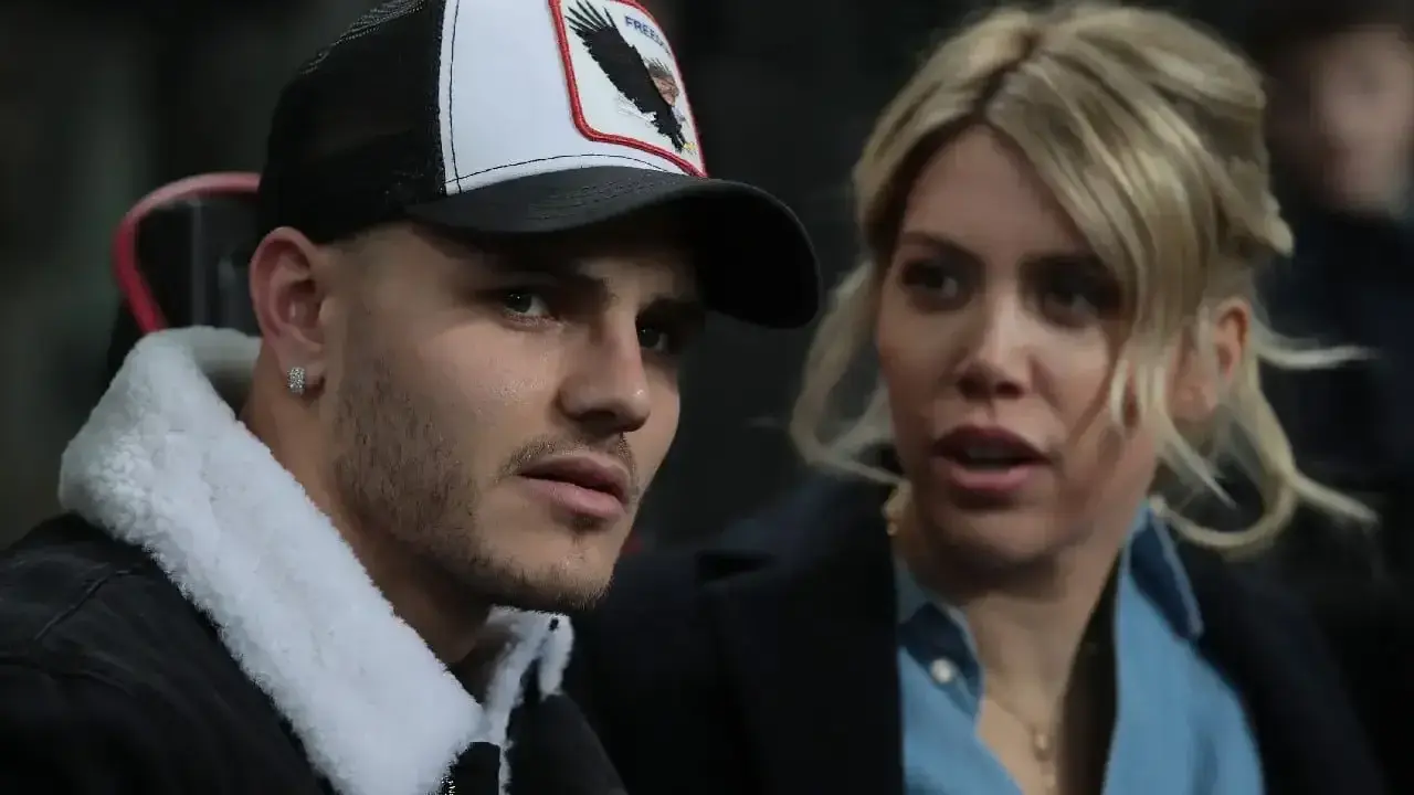 A las afueras del Chateau Libertador, Wanda Nara se refirio al inminente encuentro de sus hijas con su expareja y, ademas, evito opinar de la China Suarez