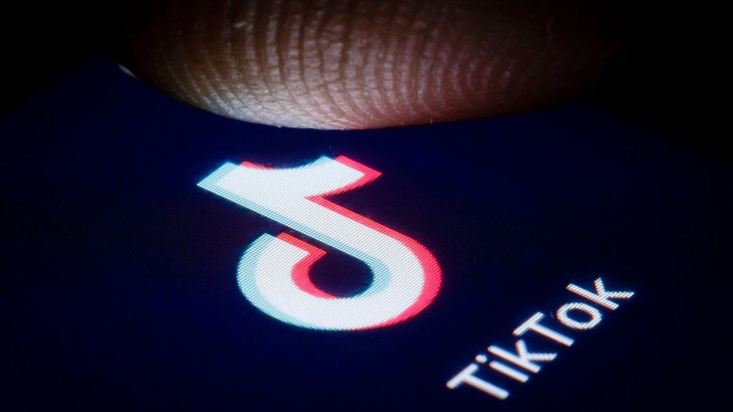 TikTok intenta proteger mejor a sus usuarios adolescentes