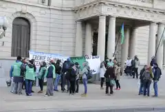 A un año de la explosión en Moreno, ratificaron en Tandil el pedido por escuelas dignas