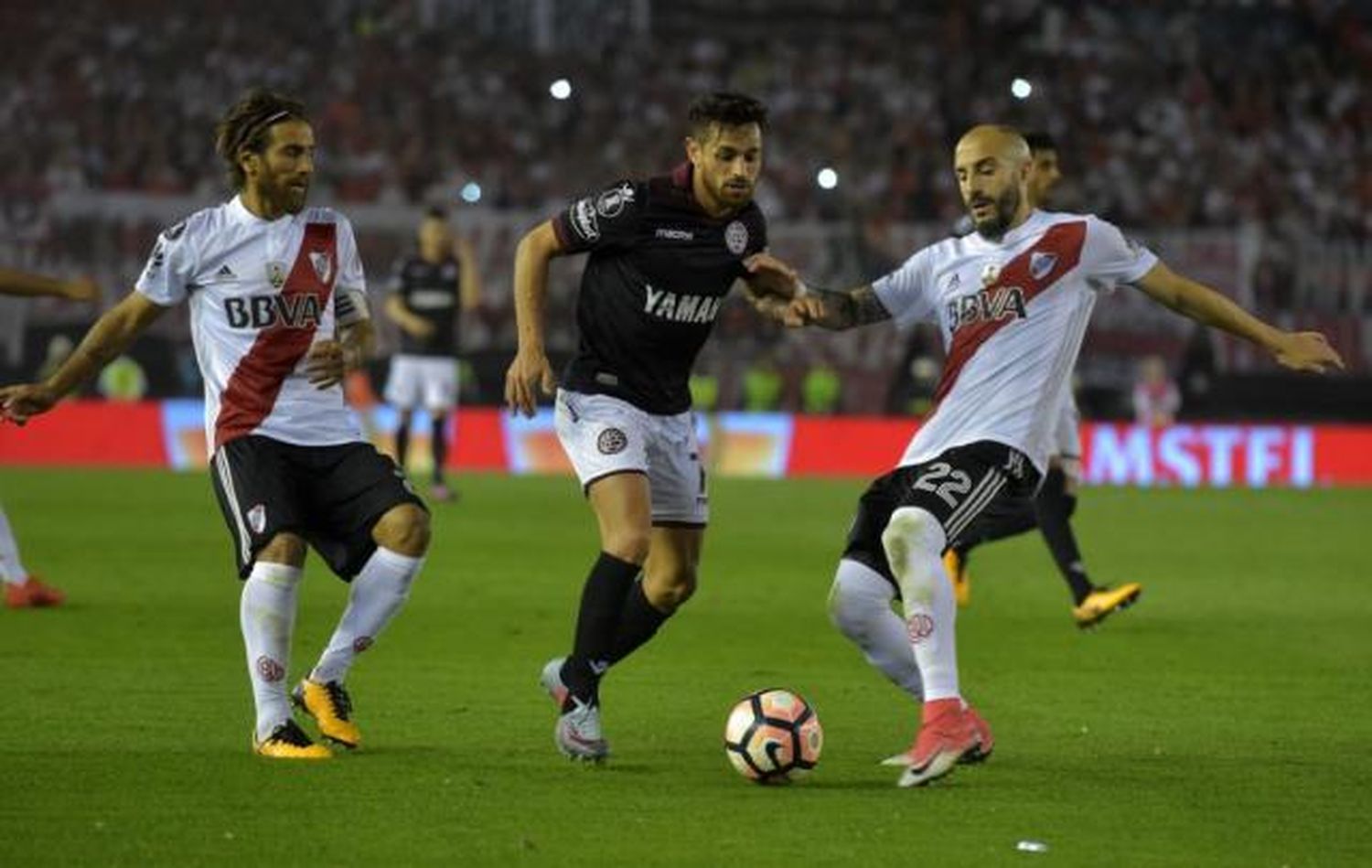 River-Lanús: las formaciones que se imponen para el duelo del martes