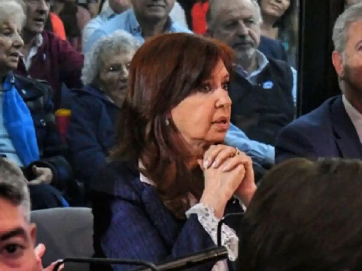Cristina Kirchner declara en la causa de la obra pública en Santa Cruz