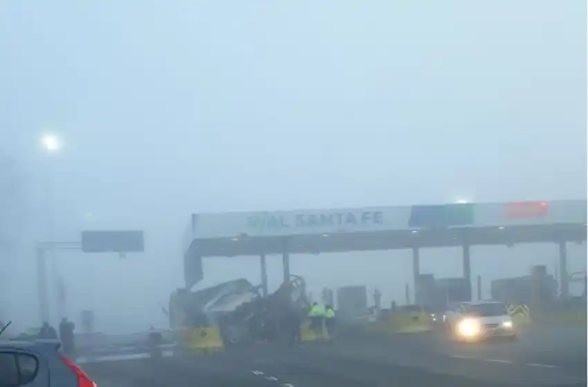 Choque en el peaje en la autopista: “No se aplicó el protocolo por la presencia de humo»