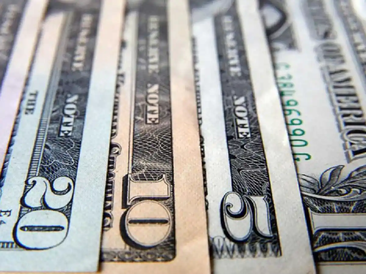 Tras la derrota del gobierno, los analistas esperan subas en los activos argentinos y menos presión sobre el dólar