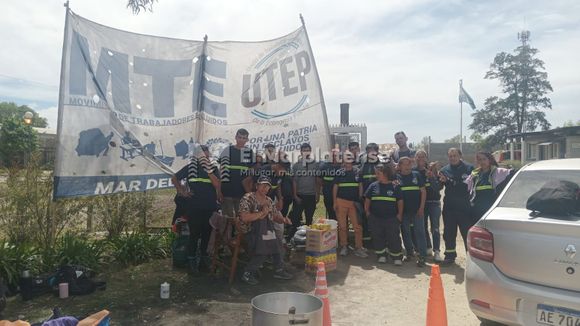 El Municipio solicitó que se ordene de "urgencia" el levantamiento del corte en el acceso del EMSUR