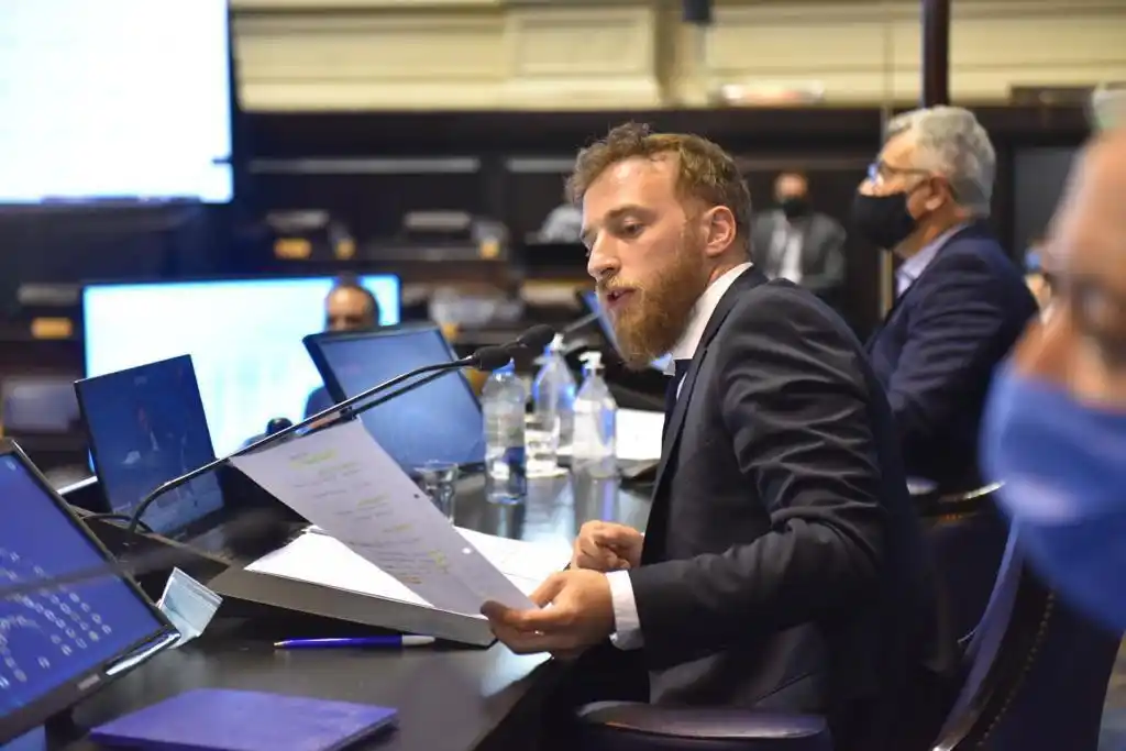 Otermín sobre el Presupuesto Bonaerense: “Esta ley de leyes marca el inicio de la Reconstrucción"