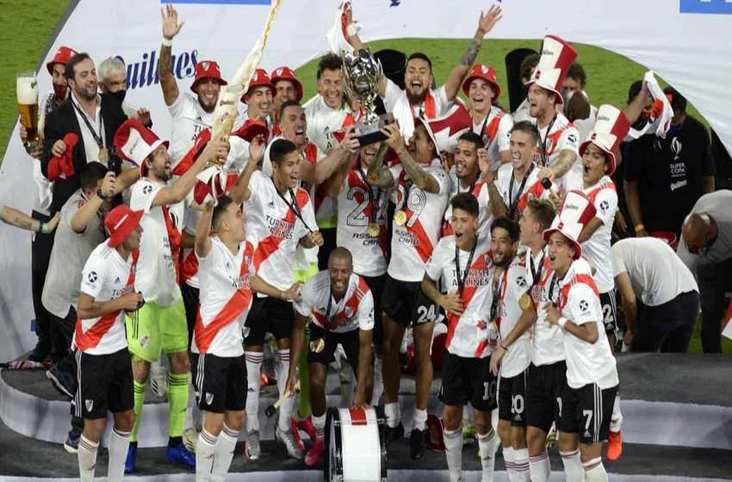 River aplastó a Racing y es el más ganador de títulos locales: cómo quedó la tabla