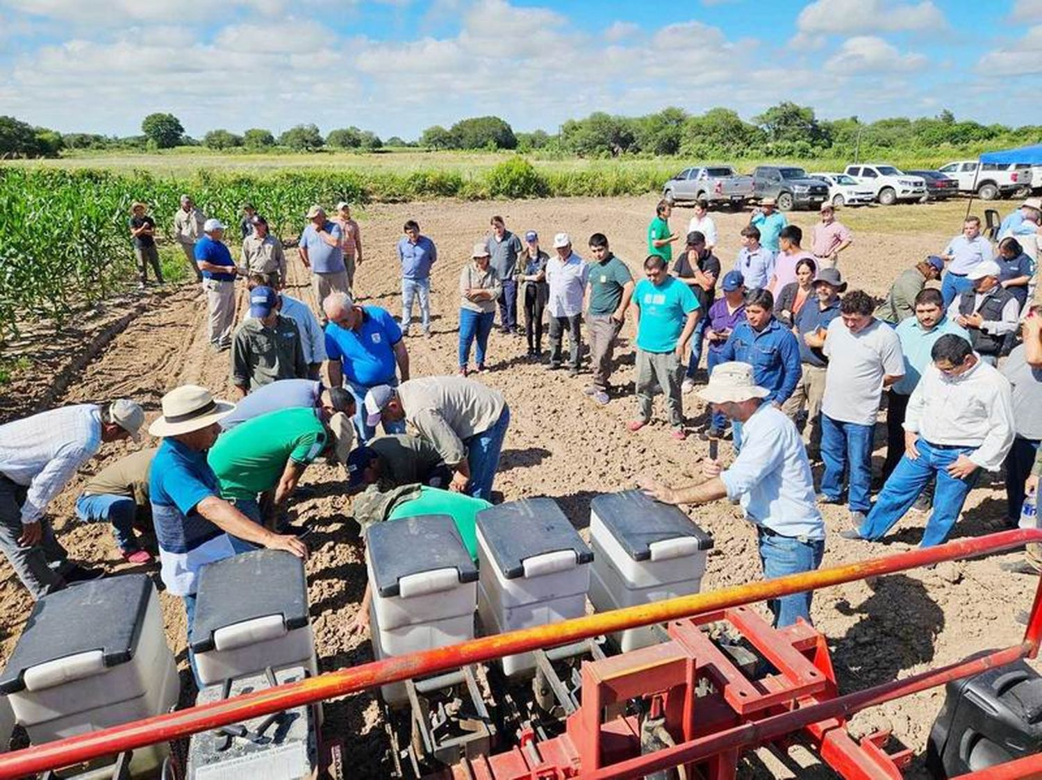 Villa Dos Trece: jornada técnica sobre
maíz y cucurbitáceas para paipperos