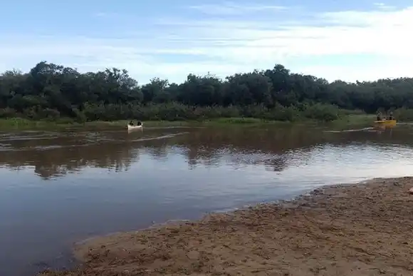 Proponen garantizar el acceso público, libre y gratuito a las costas de ríos, arroyos y cursos de agua