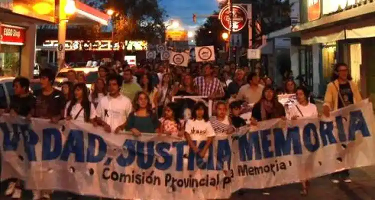 Día de la Memoria: Marcha desde plaza Belgrano al Monumento a los Desaparecidos