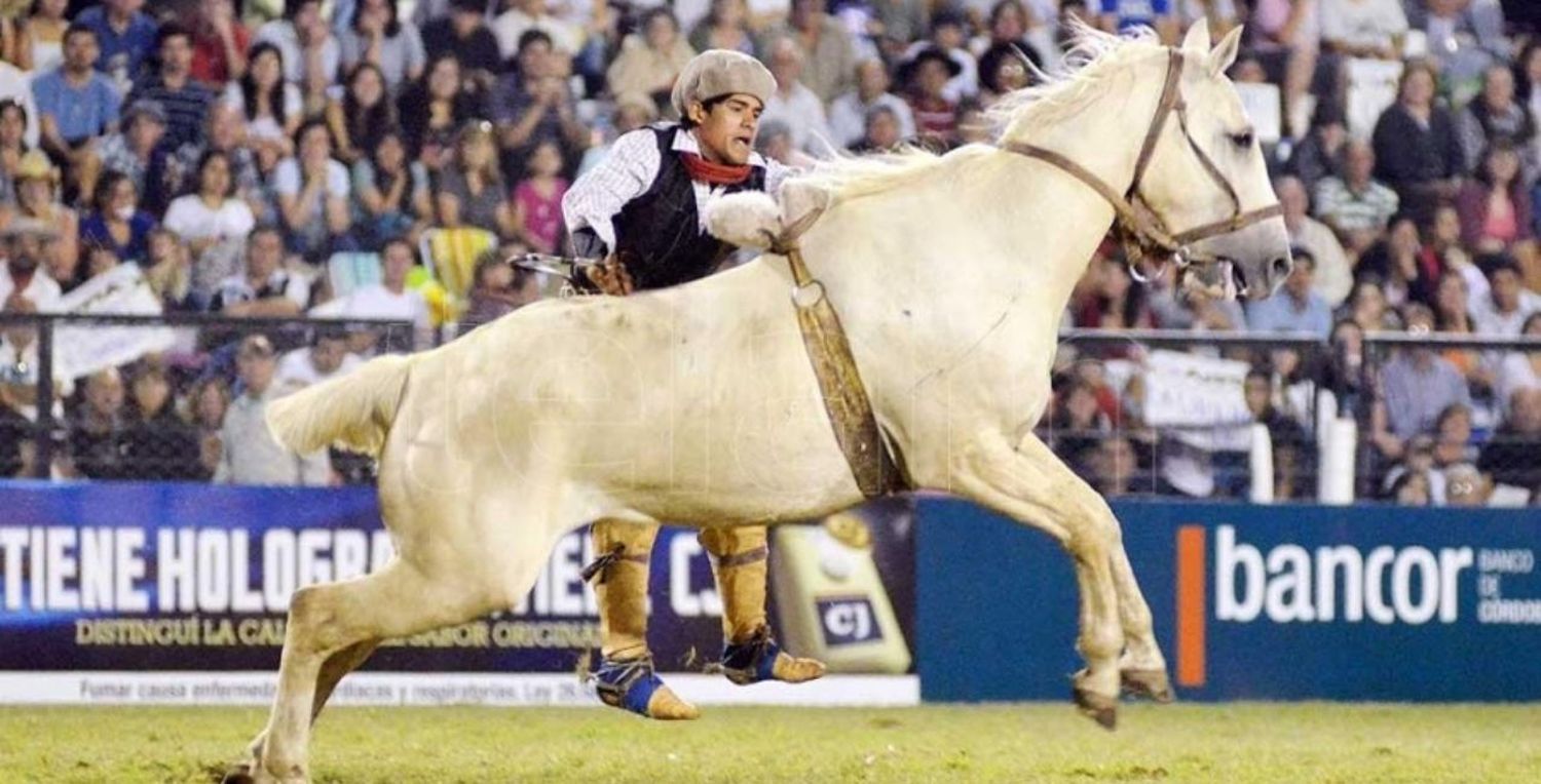 Comienza el Festival Nacional de Doma y Folclore de Jesús María