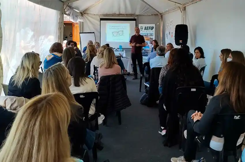 Se realizó el cierre del ciclo de charlas sobre “Perspectiva de género como herramienta para la acción”