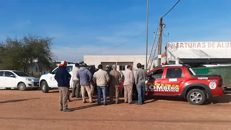 Perdió la vida un hombre que sufrió una descarga eléctrica y cayó desde cuatro metros de altura