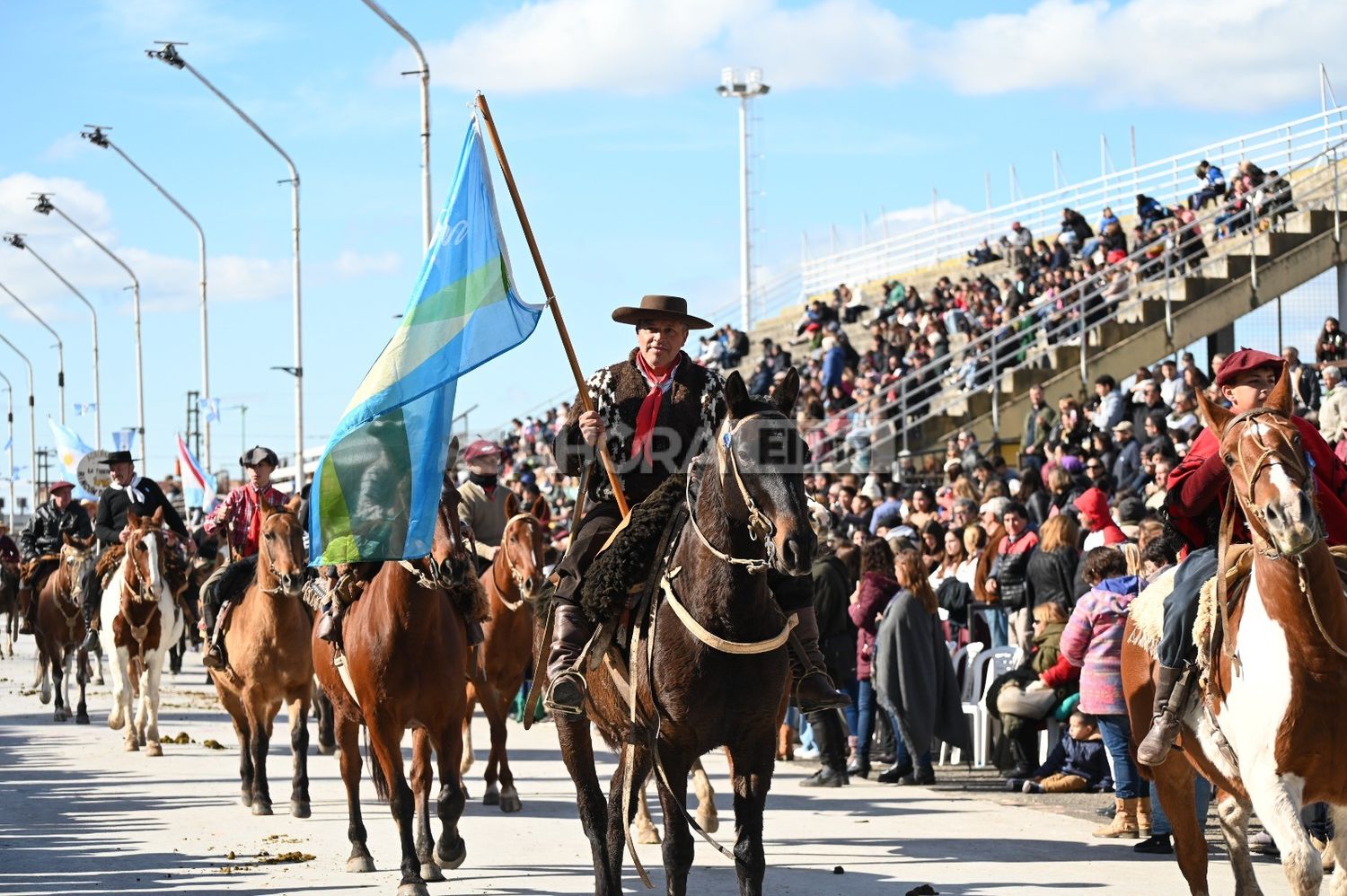Comenzó la convocatoria a instituciones y escuelas a participar de la gran fiesta del 25 de Mayo