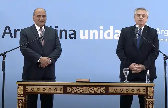 Nuevo gabinete: "Nunca los debates me han afectado, me preocupa un movimiento que no discute", dijo el presidente 